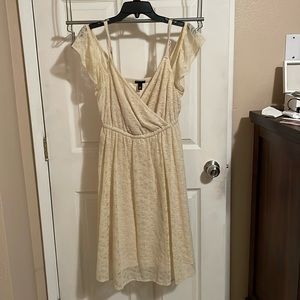 Off-white dress, off shoulder sleeves, torrid, size 00